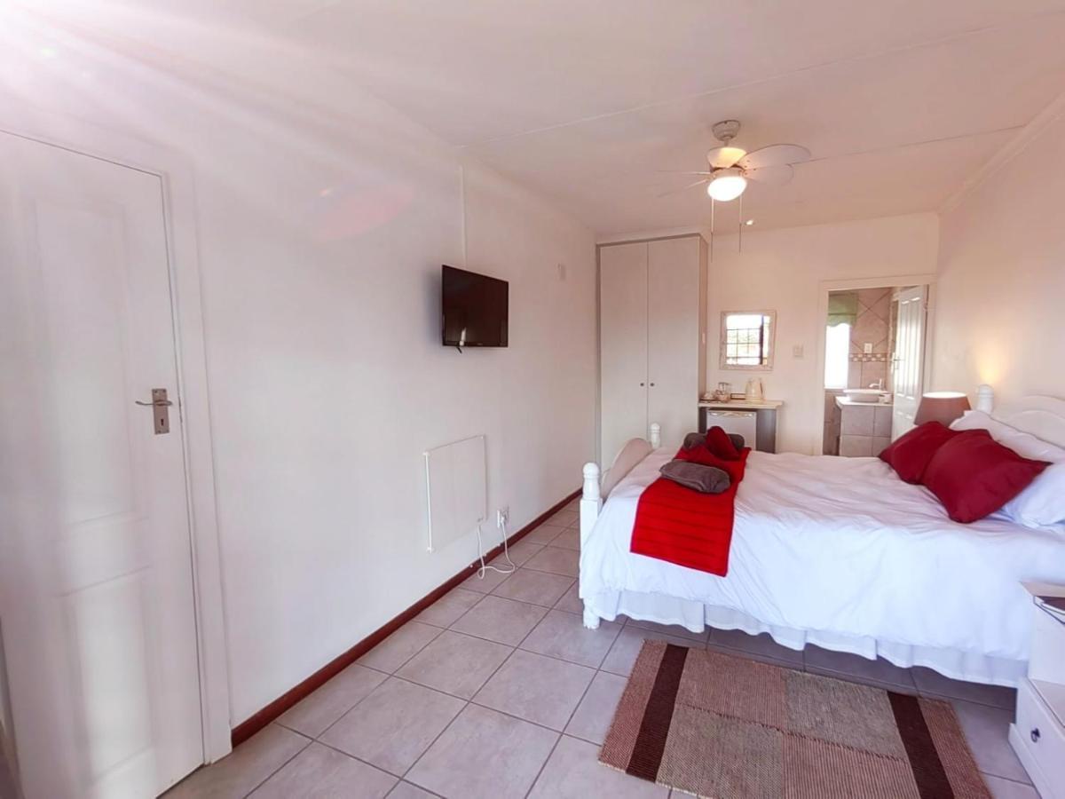 Aviators Paradise Guest House Mossel Bay Exterior foto